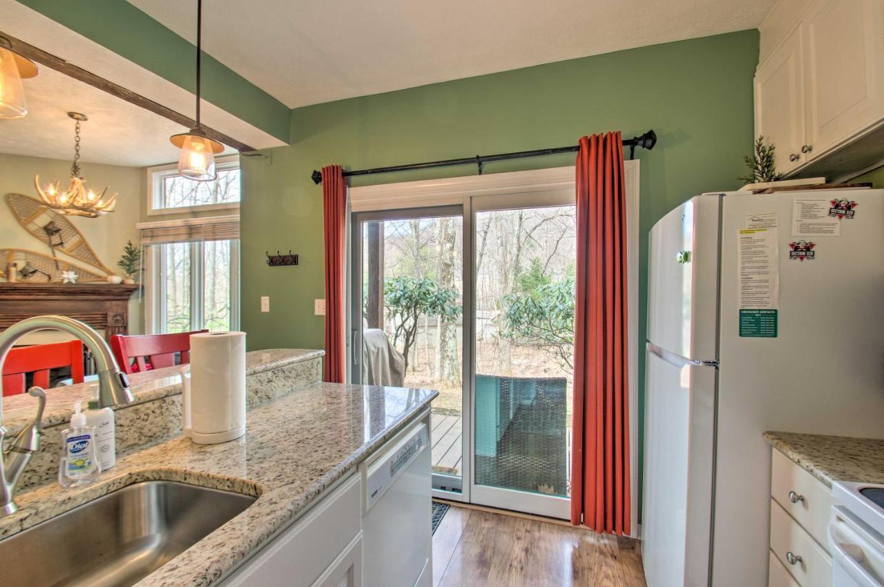 Wintergreen Resort Mountain Condo With Pool Access! Lyndhurst Exterior photo